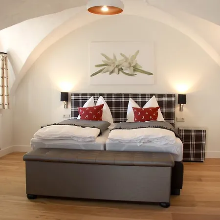 Tauern Schrempf - Anna Apartment Niedernsill